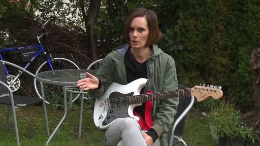 Písničkářka bez práce