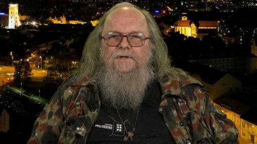 30 let od zrušení StB