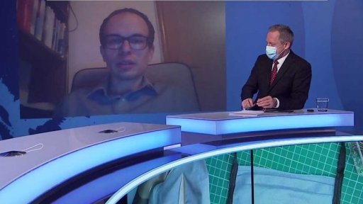 Senioři také šíří roušky