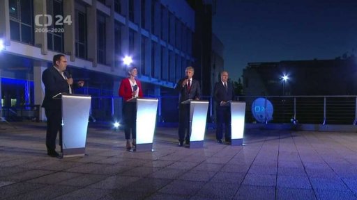 Téma dne: První bitva o rekordní schodek