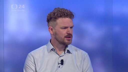 Rozhovor: Kvůli rouškám změny na ministerstvu