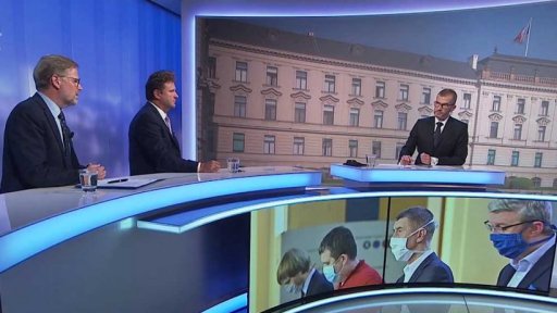 Sněmovna: Prémie pro důchodce a růst penzí