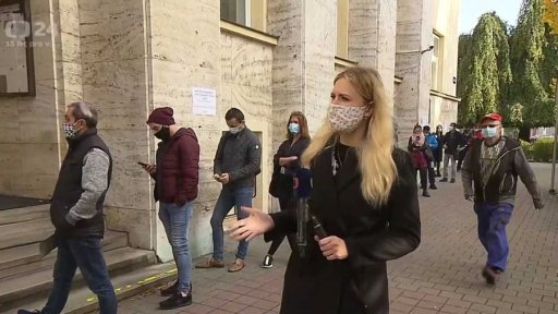 Reportáž dne: Fronty před úřady