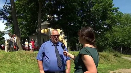 Svěcení devíti křížů