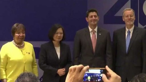 Tchajwanská prezidentka obhajuje úřad