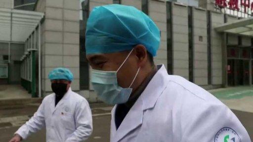 Lékař Liu Ju-liang a jeho kolegové