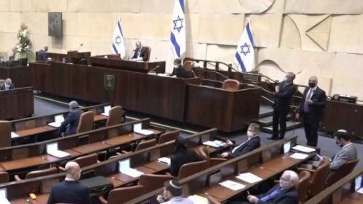 Šachová partie na Blízkém východě + rozhovor s I. Kalhousovou