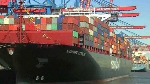 Brexit: dohoda plná otazníků + rozhovor s M. Vítem