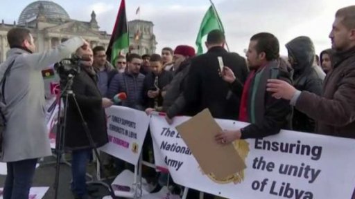 Summit o míru v Libyi