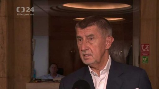 Hygienici mimo zákon o státní službě?