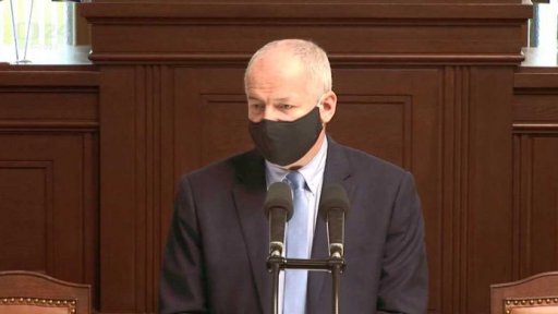 Zpomalí nová opatření šíření covidu-19?