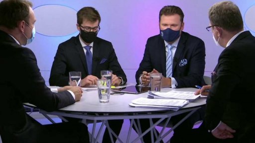 Tři výzvy politikům i redakcím a otřesy v Radě ČT