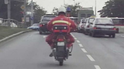 Záchranáři na motocyklu (1992)