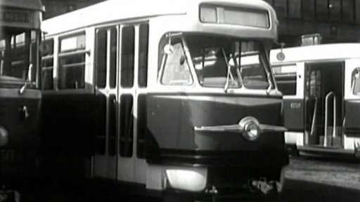 Prototyp nové tramvaje (1955)