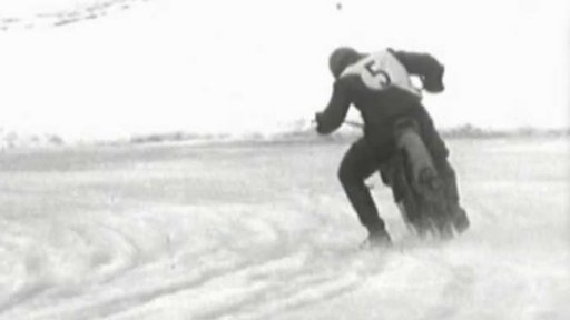Závody na ploché dráze na zamrzlém rybníku (1960)