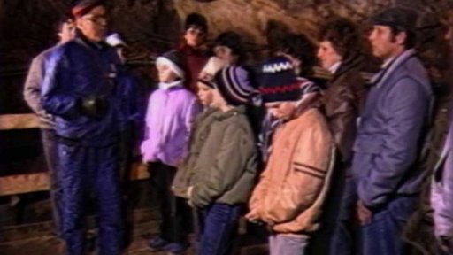 Po dně Macochy suchou nohou (1987)