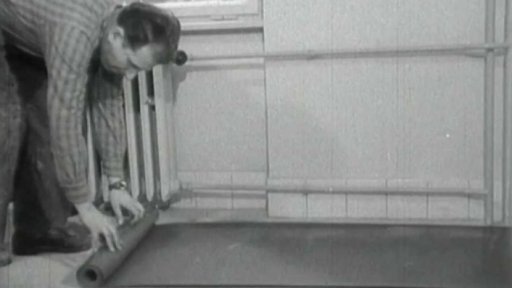 Nová podlahová krytina vyrobená z PVC odpadu (1960)