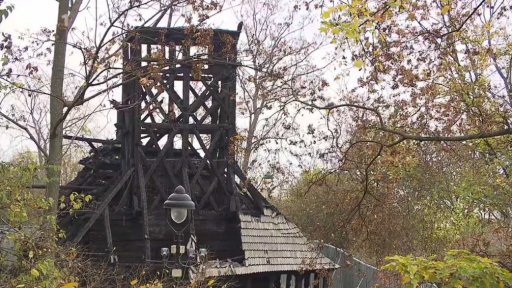 3D foto vyhořelého kostela