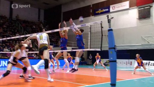 Za oponou: koronavirová opatření pod vysokou sítí