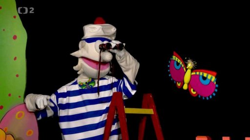 Zítra se slaví den oceánů a tak Pip s Otylkou zpívají píseň „Vzhůru na palubu“