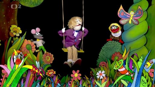 Tryskáček hledá Sýrovou chaloupku. Objeví se Muf v převleku za babičku Ementálii a že dovede Tryskáčka k sýrovému komínu. Harymu se to nezdá.