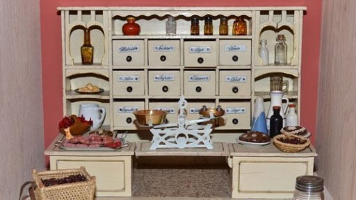 Kuchyňky a pokojíčky aneb jak bydlely panenky