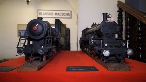 Vlaky, vláčky, koleje