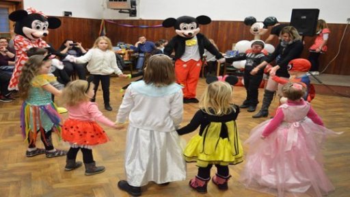 Dětský karneval ve Sněžném