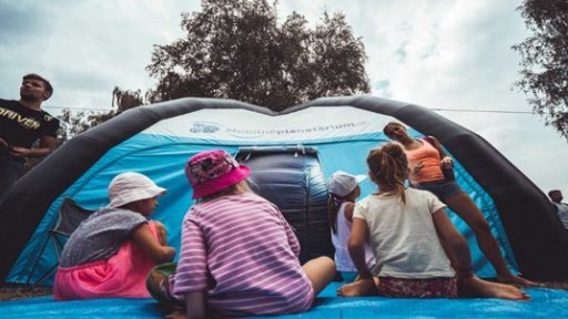 Mobilní planetárium