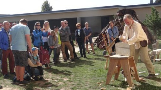 Dny živé archeologie - Doba kamenná