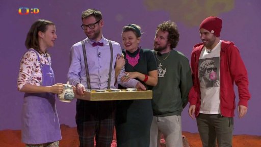 Seriál Bankovkovi: 2. díl - Smlouvy