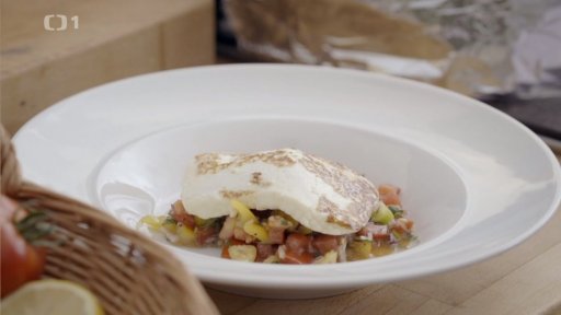 Opečený kozí sýr s rajčatovou salsou