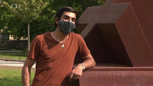 Klavírista Robert Ferenc