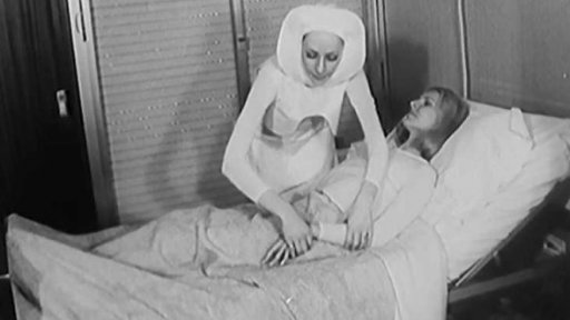 Zdravotní sestry v novém oblečení