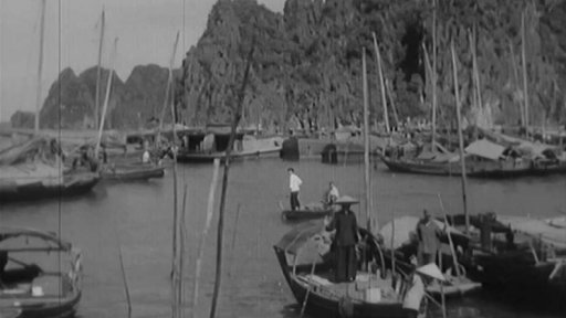 Vietnamská demokratická republika oslavila 25. výročí svého vzniku