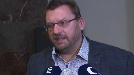 Jednání o potyčce ve sněmovně