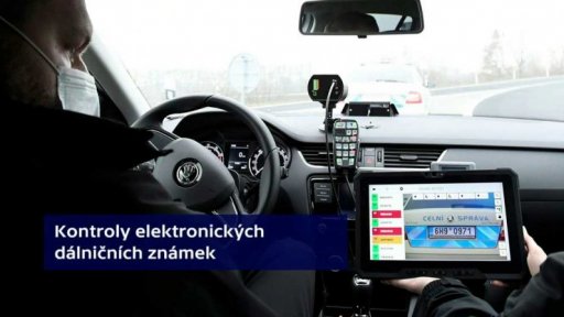 Na dálnici bez známky