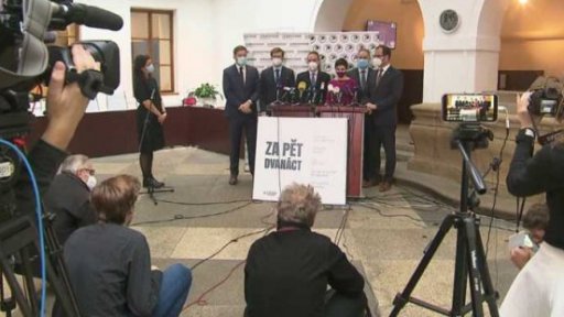 Jednání o pandemickém zákonu