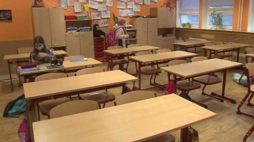 Uzavřené školy a školky