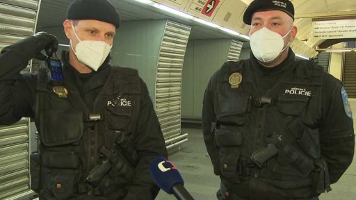 Povinné roušky na ulici