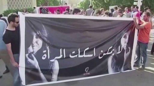 Přibývá případů násilí na ženách