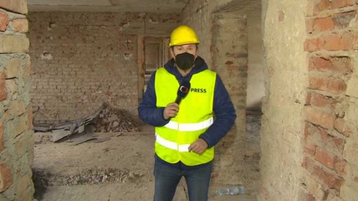 Rekonstrukce vybydleného domu v Mostě