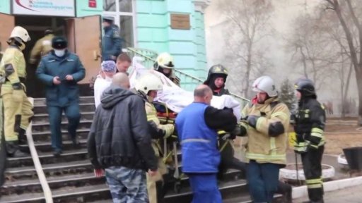 Operace v hořící nemocnici