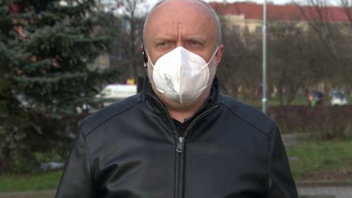 Spory o rychlost uvolňování opatření