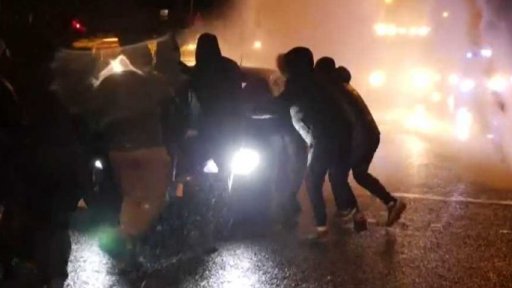 Nepokoje v Belfastu