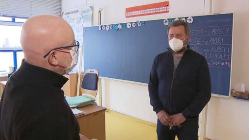 Návrat dětí do škol