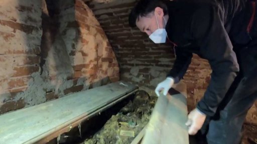 Otevření hrobky proboštů