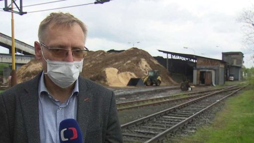 Emisní povolenky na maximu