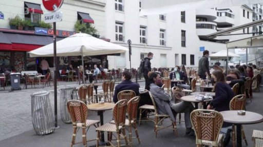 Uvolňování opatření ve Francii