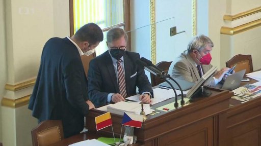 Dávky v hmotné nouzi zkrácené o pokuty